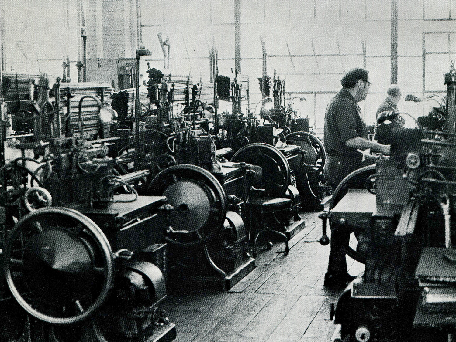 room with several Barth casters